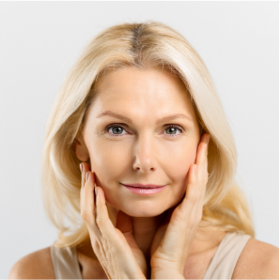 Dla kobiet po 45 roku życia - pakiet badań. Badania dla kobiet dojrzałych, które chcą świadomie dbać o swoje zdrowie i wcześnie wykrywać ewentualne zmiany. Obejmują kluczowe parametry w okresie okołomenopauzalnym.